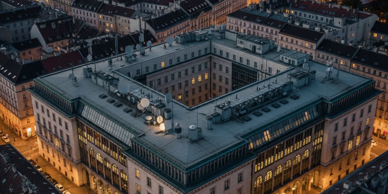 Austria wydaliła trzech rosyjskich dyplomatów. "Las anten" na dachach placówek dyplomatycznych
