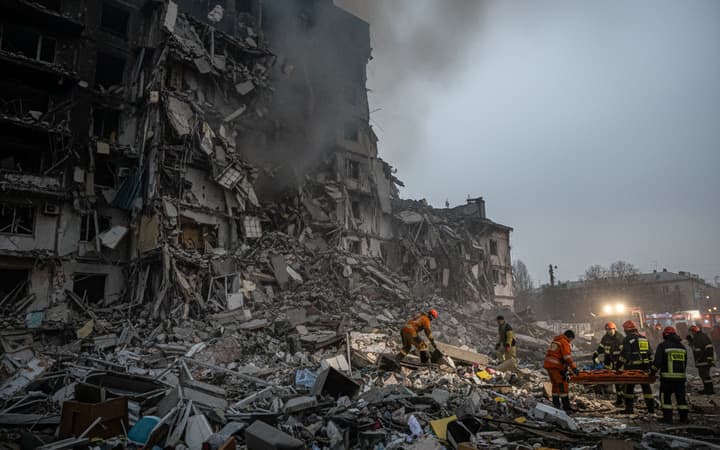 Zmasowany ostrzał Kijowa: co najmniej 5 zabitych, w tym dziecko